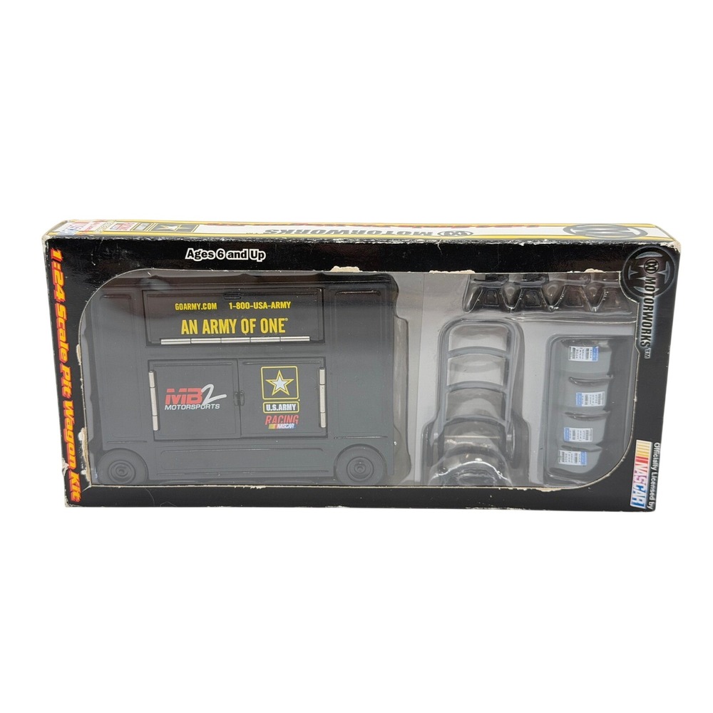 1:24 Scale Motorworks NASCAR US Army Pit Wagon Kit MB2 Motorsports Joe Nemechek